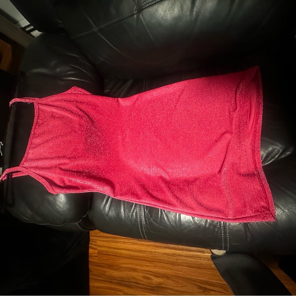 Sparkling Red Sleeveless Dress